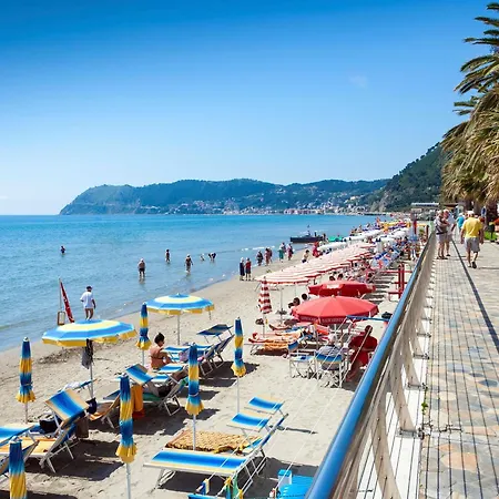 Tullia Relax 650m From The Sea - Happy Appartement